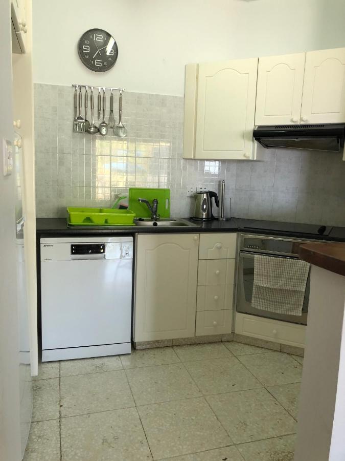 King'S Palace - Spacious 2 Bed, 2 Bath With Sea And Pool Views Paphos Bagian luar foto